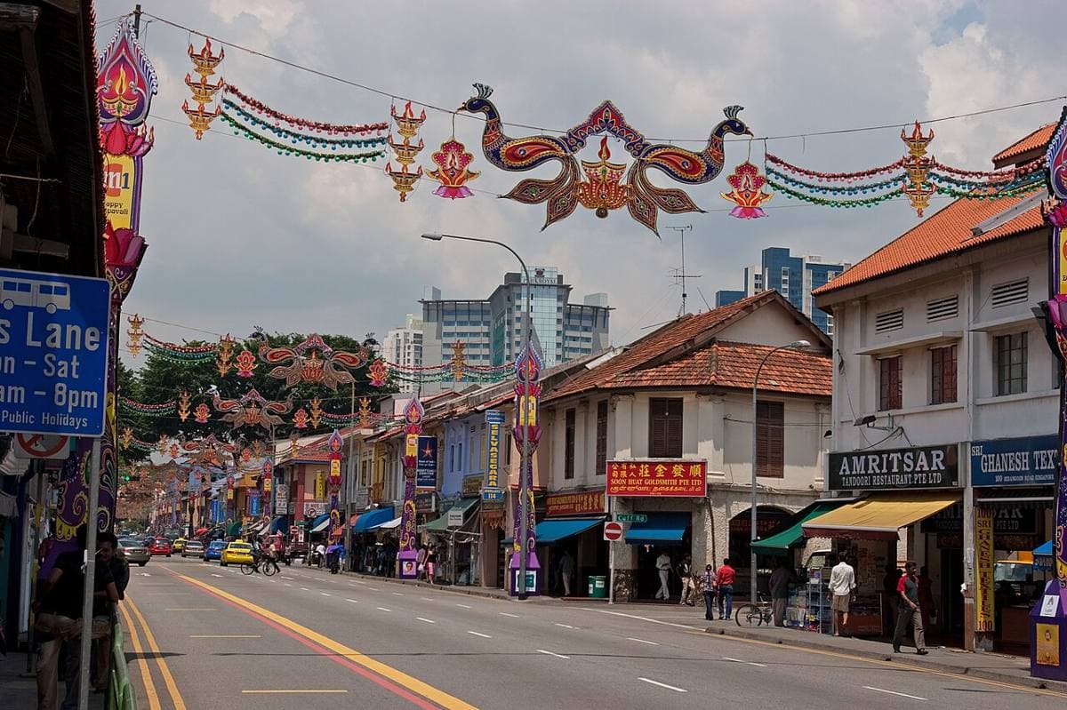 D08 — Farrer Park, Little India
